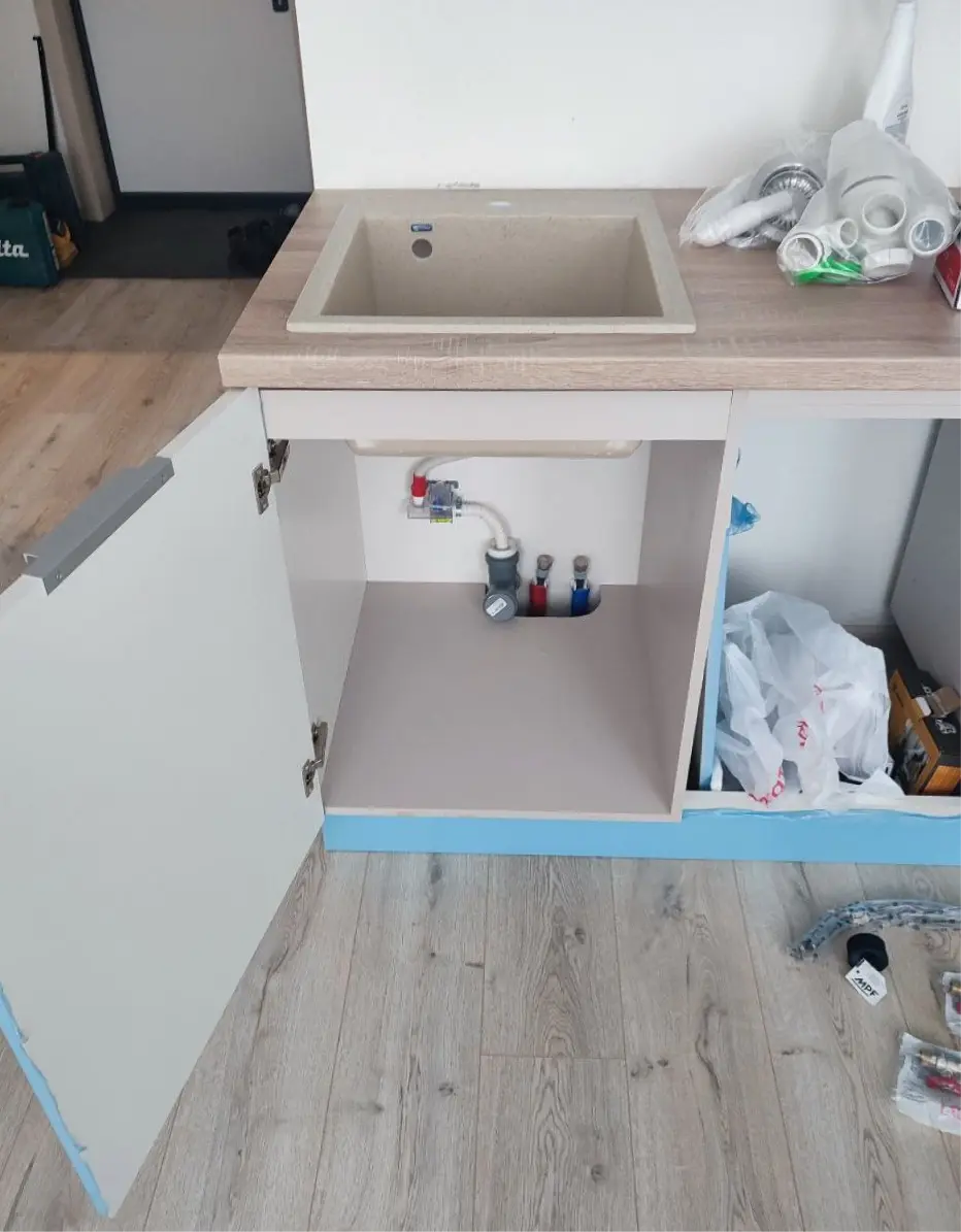 AnyConv.com__Mask group 5.webp