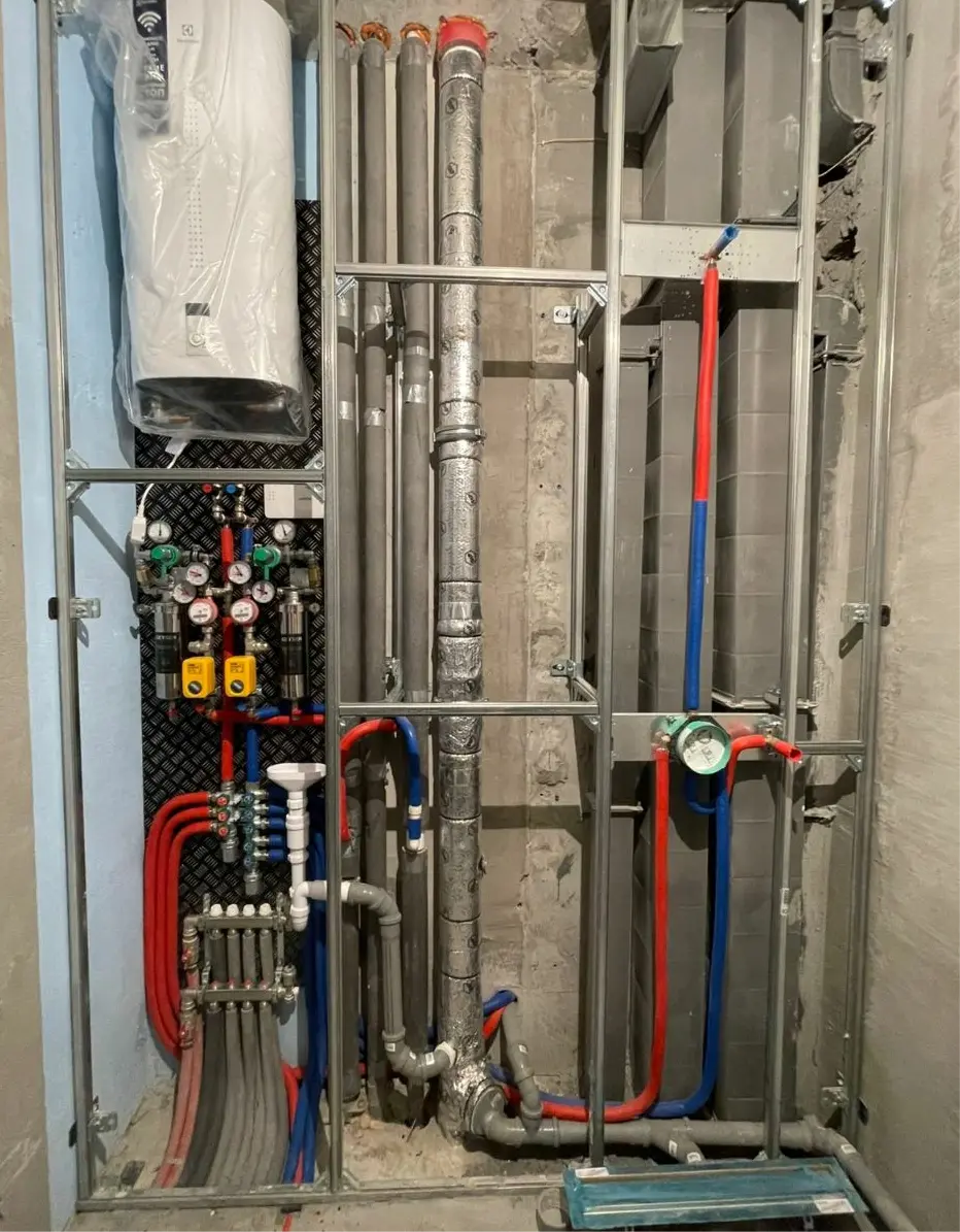 Бригадир Мусобаев Рустам фото